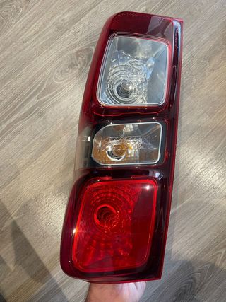 Pilotos Isuzu D Max