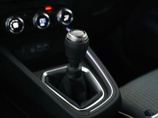 Renault Clio techno Eco-G 100cv (74kW)