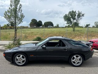 Porsche 928 gt 1989