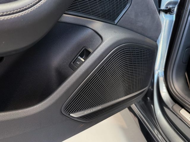 AUDI A4 RS 4 2.9 TFSI 331kW quattro tiptro Avant