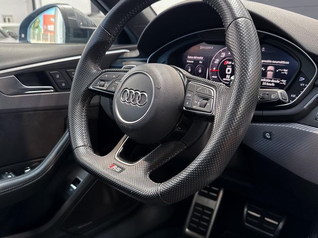 AUDI A4 RS 4 2.9 TFSI 331kW quattro tiptro Avant