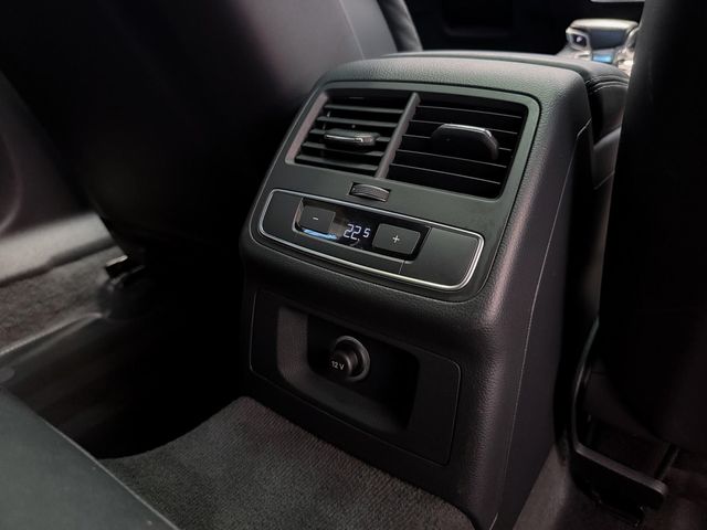 AUDI A4 RS 4 2.9 TFSI 331kW quattro tiptro Avant