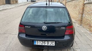 Volkswagen Golf 2001