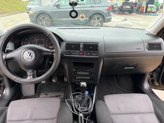 Volkswagen Golf 2001