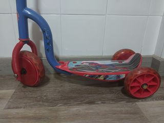Patinete Spiderman infantil