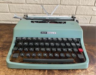 Olivetti Lettera 32 - Perfetta! Con Custodia