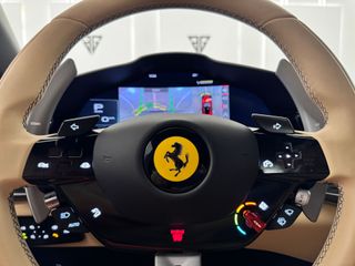 Ferrari Purosangue 6.5 725cv