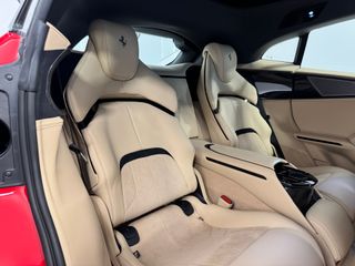 Ferrari Purosangue 6.5 725cv