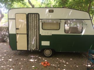 Caravana 750kg - Canadá