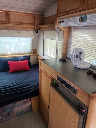 Caravana 750kg - Canadá