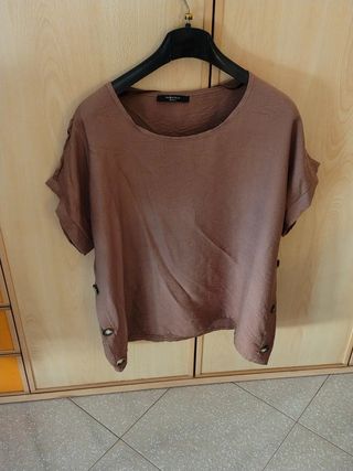 Blusa marrone maniche corte