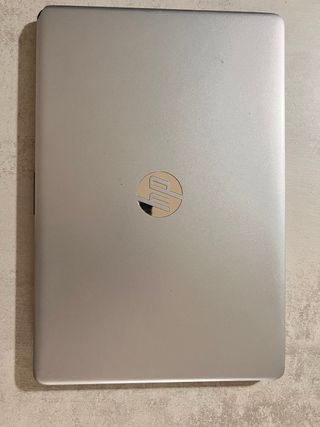 Portátil HP i5 Plata