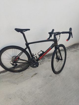 Bicicleta carretera carbono Spezialiced roubeix