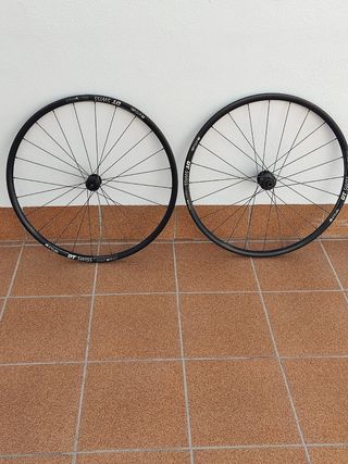 Bicicleta carretera carbono Spezialiced roubeix