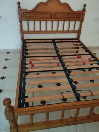 Cama madera 135cm marrón