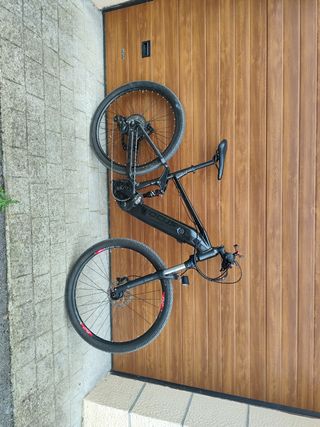 Bicicleta eléctrica montaña