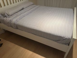Cama Ikea blanca 160x 200 cm