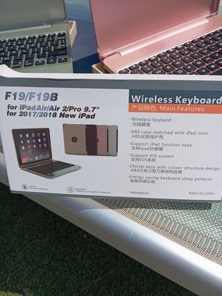 Cover+Tastiera Bluetooth iPad