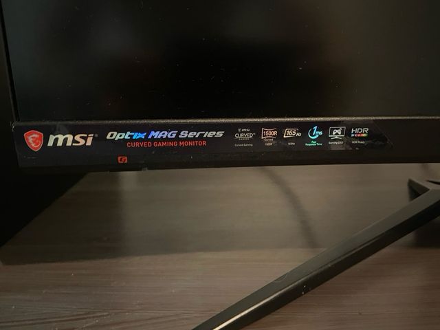 Monitor MSI Optix MAG 27" Curvo