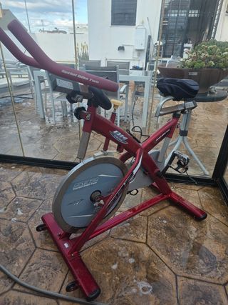 Bicicleta spinning BH Fitness Sprint Bike Two