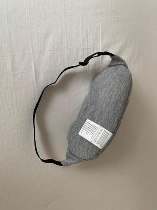 Antifaz gris