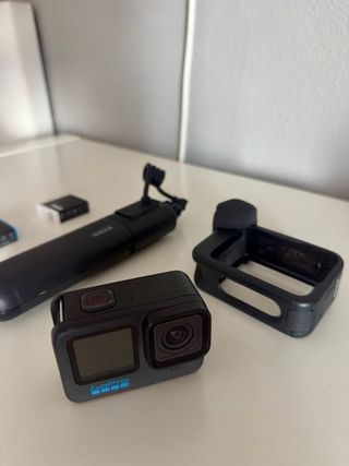 GoPro Hero 10 + accesorios