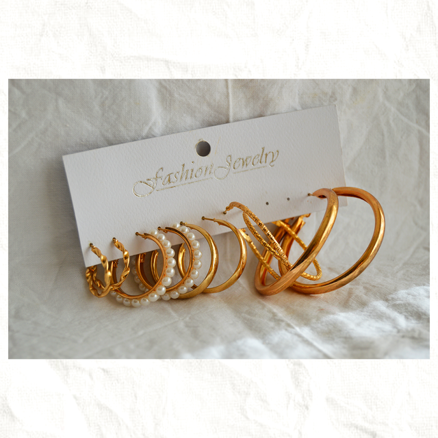 Aretes dorados Shein - 6 pares