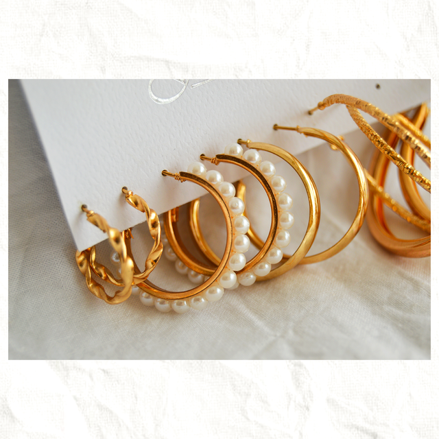 Aretes dorados Shein - 6 pares