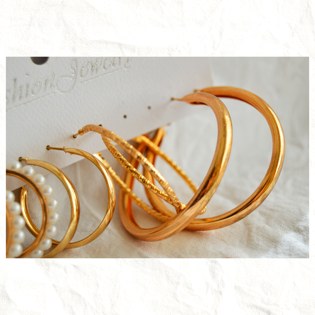 Aretes dorados Shein - 6 pares