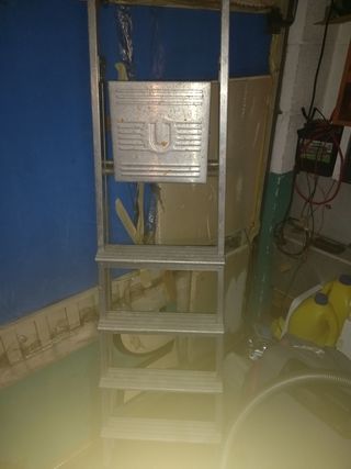 Escalera aluminio 5 peldaños
