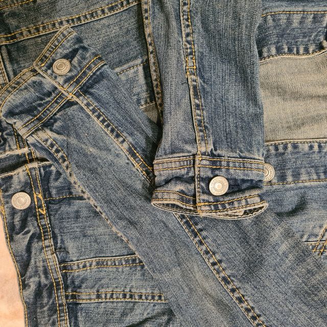 Cazadora vaquera Mango