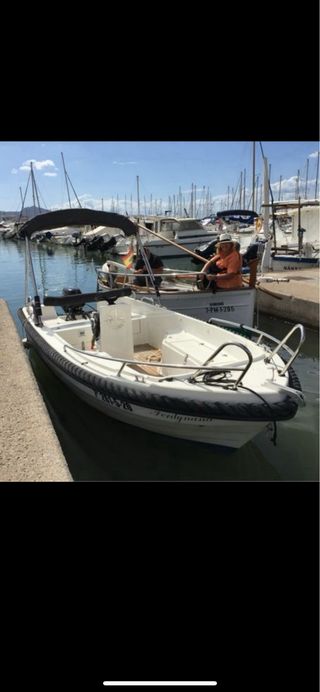 Barco Silver Yacht 445 - 4.45m año 2022