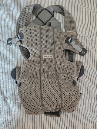 Mochila portabebés BabyBjorn nueva 