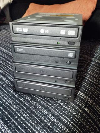 2 Unidades DVD grabadoras usadas