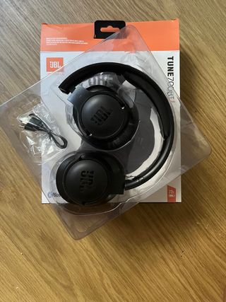 Auriculares JBL Tune 700BT negros