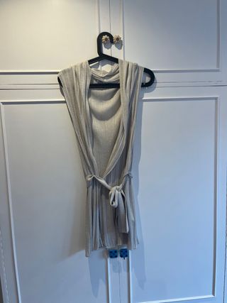 Chaleco Zara plateado - nuevo