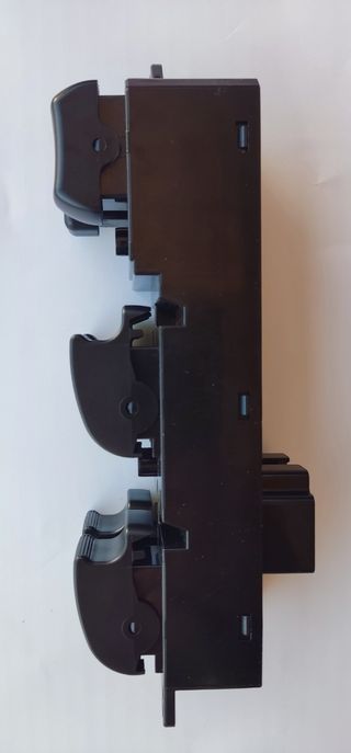 Interruptor elevalunas Mitsubishi ASX 8608A207