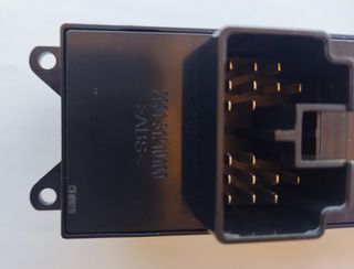 Interruptor elevalunas Mitsubishi ASX 8608A207