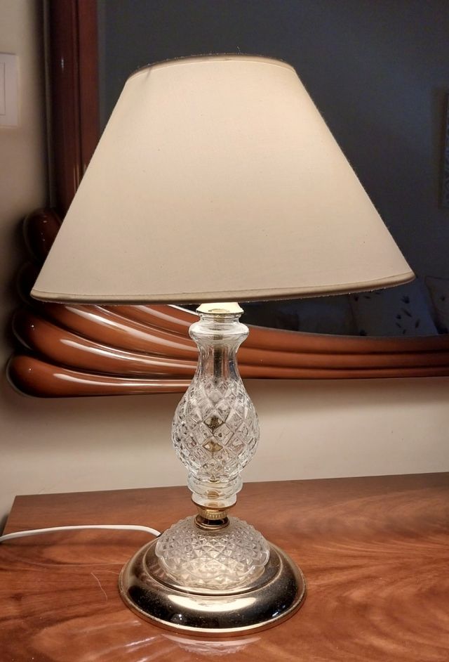 Juego de 2 lámparas de mesa cristal.