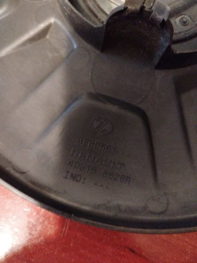 Tapacubo Renault Máster 3