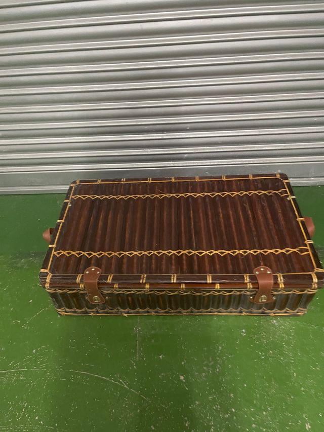 Maleta de bambú vintage