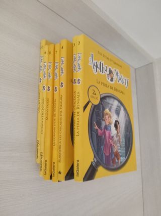Col·lecció de llibres Agatha Mistery en català