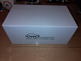 Renault Clio Maxi OttoMobile 1/12 G090