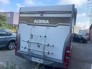 Autocaravana Adría