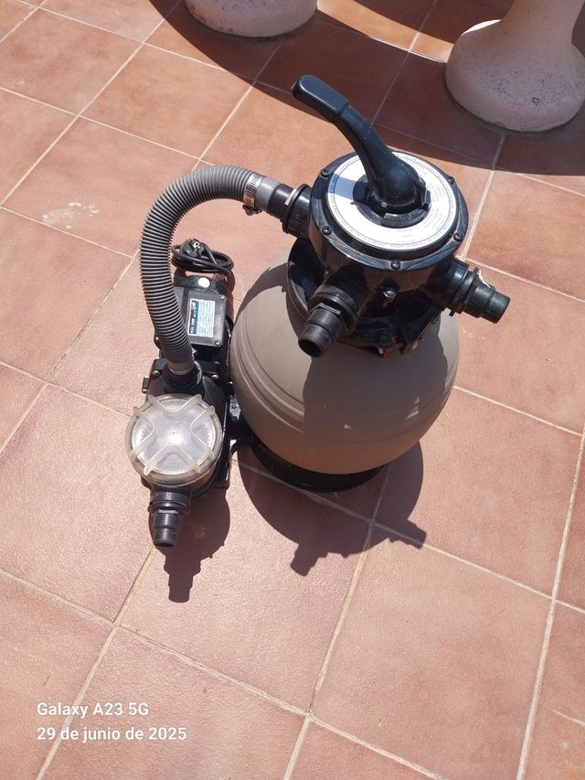 Depuradora piscina/estanque