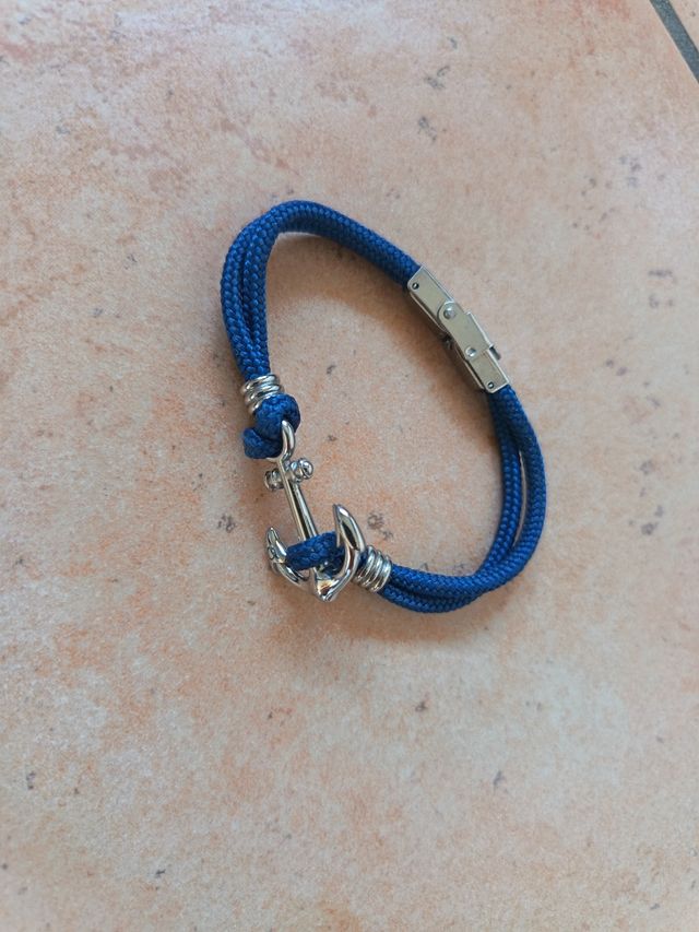 Braccialetto con ancora