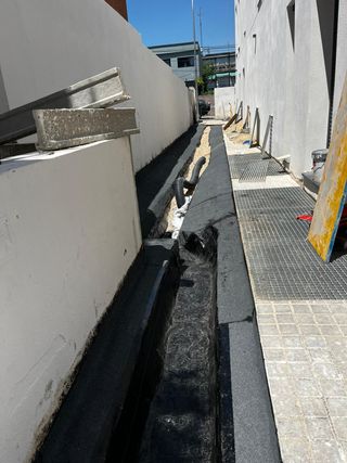 EN TEJADOS , TELA ASFALTICA, CUBIERTAS Y TERRAZAS 