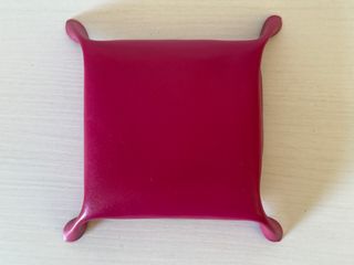 SVUOTATASCHE ARTIGIANALE IN PELLE ROSA FUCSIA