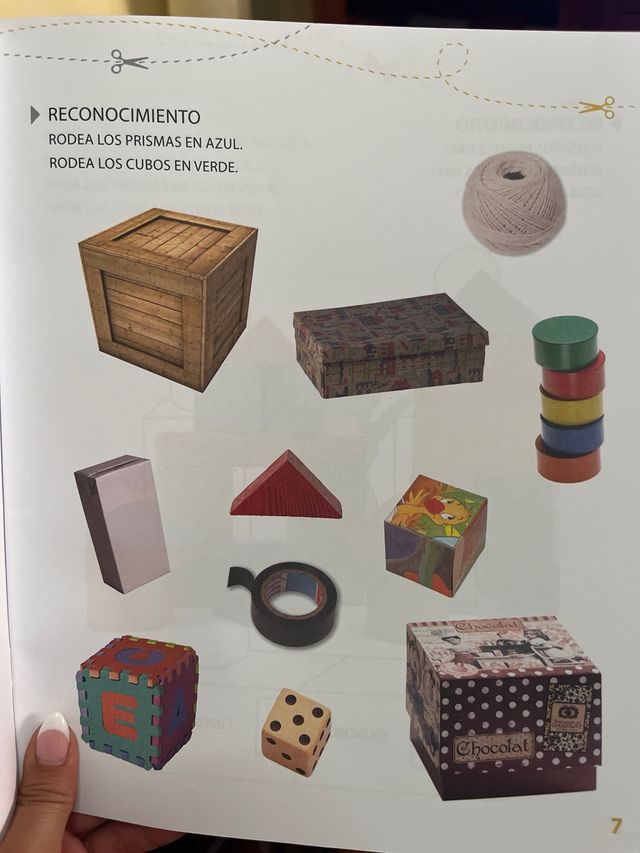 Cuatro y medio - Cuaderno de figuras