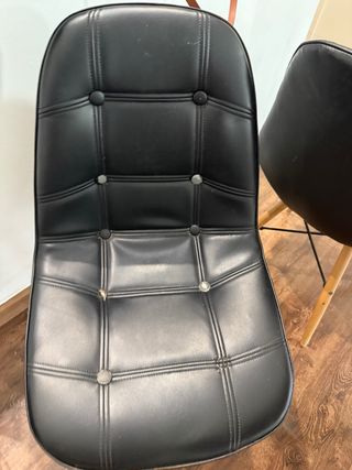Sillas Eames (2) - Piel Sintética
